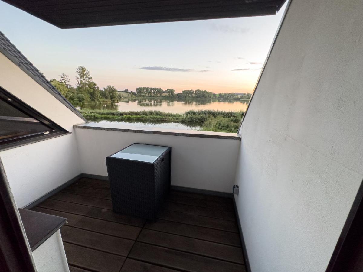 Apartment Am *
